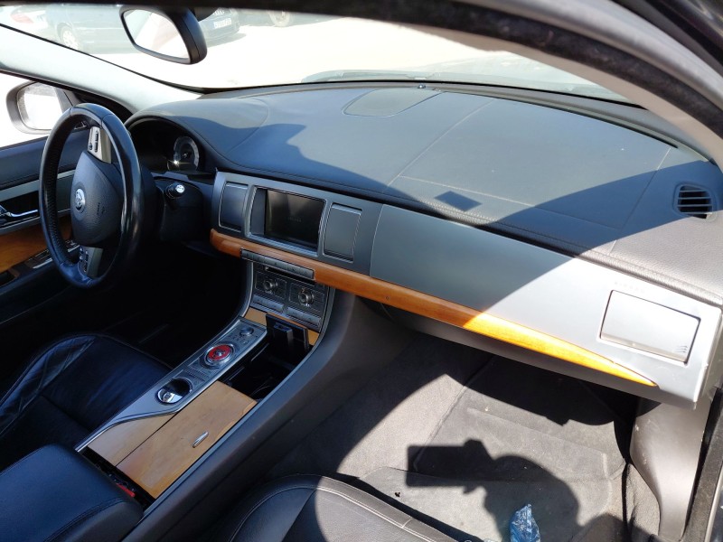 jaguar xf i (x250) del año 2015