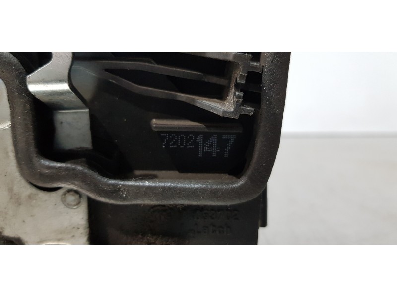 Recambio de cerradura puerta trasera izquierda para bmw serie 1 berlina (e81/e87) 123d referencia OEM IAM 7202147  