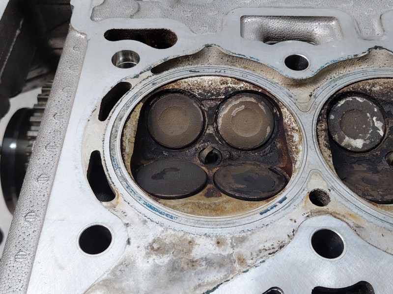 Recambio de culata para citroën c4 cactus 1.2 vti 82 referencia OEM IAM 1610759680  