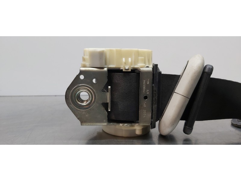 Recambio de cinturon seguridad delantero derecho para volkswagen caddy ka/kb (2c) kasten bluemotion referencia OEM IAM 2K5857706