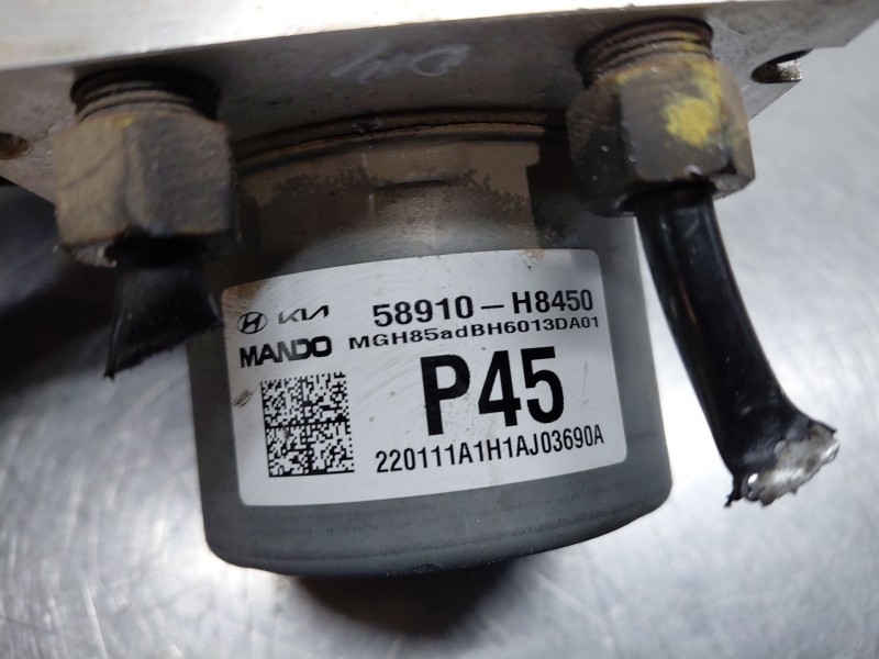Recambio de abs para kia stonic (ybcuv) drive referencia OEM IAM   