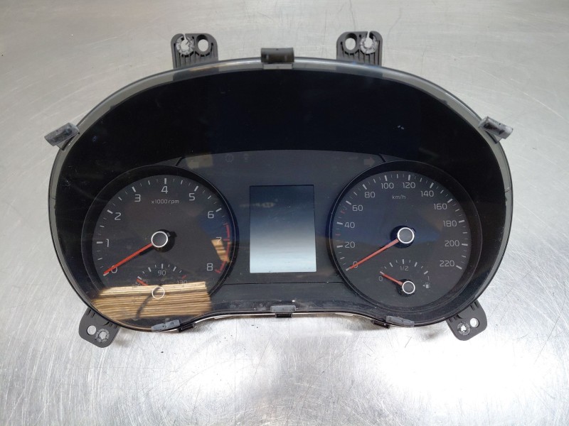 Recambio de cuadro instrumentos para kia stonic (ybcuv) drive referencia OEM IAM   