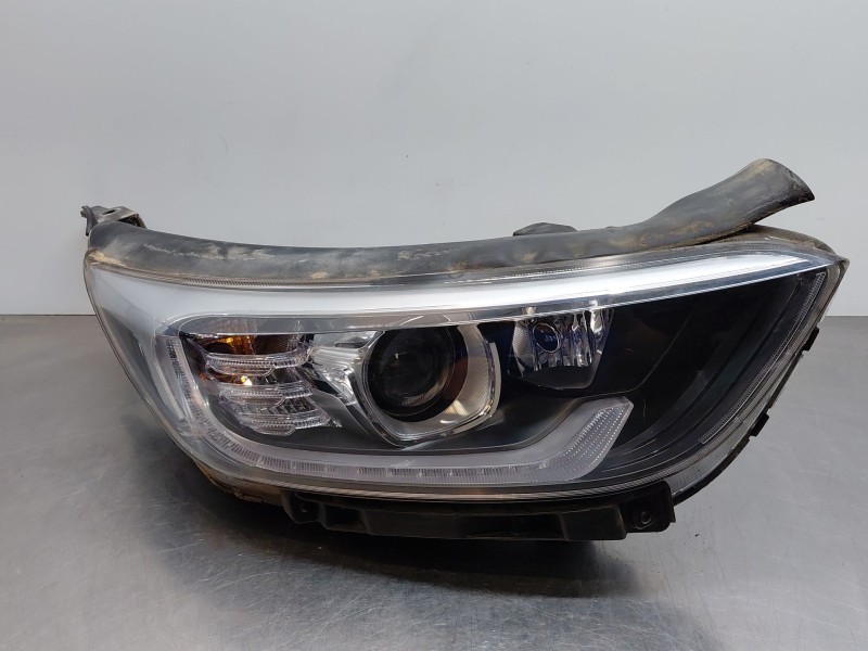 Recambio de faro derecho para kia stonic (ybcuv) drive referencia OEM IAM   