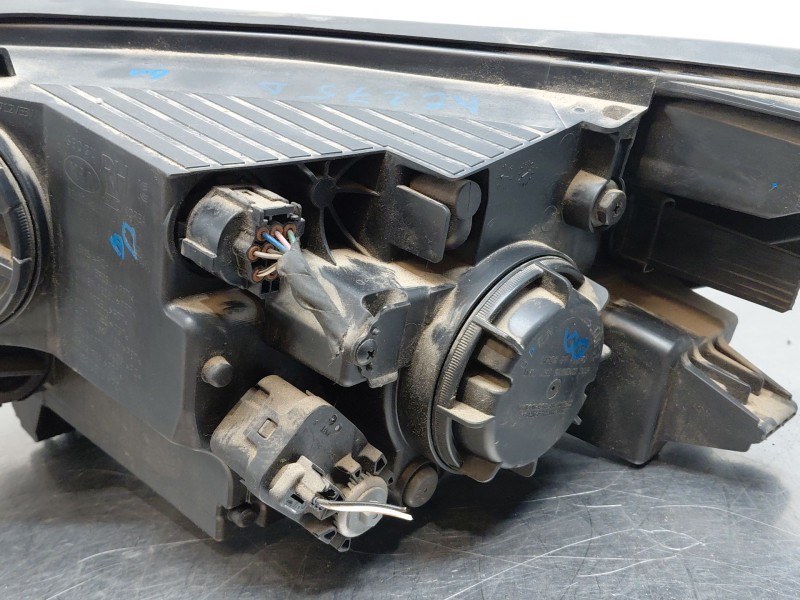 Recambio de faro derecho para kia stonic (ybcuv) drive referencia OEM IAM   