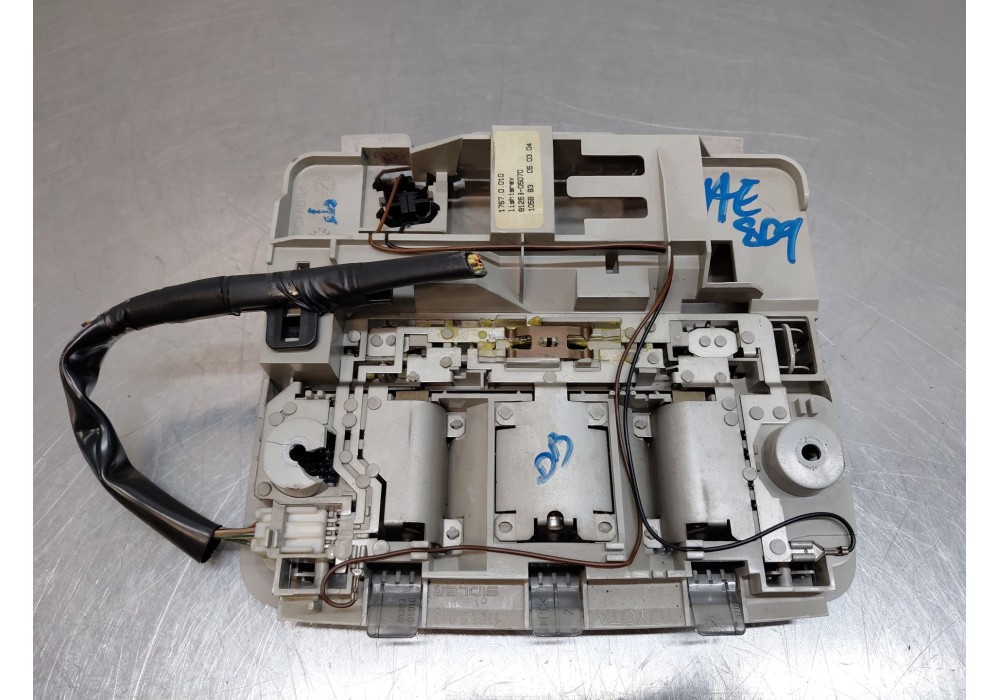 Recambio de luz interior para toyota avensis (_t25_) 2.0 d-4d (cdt250_) referencia OEM IAM   