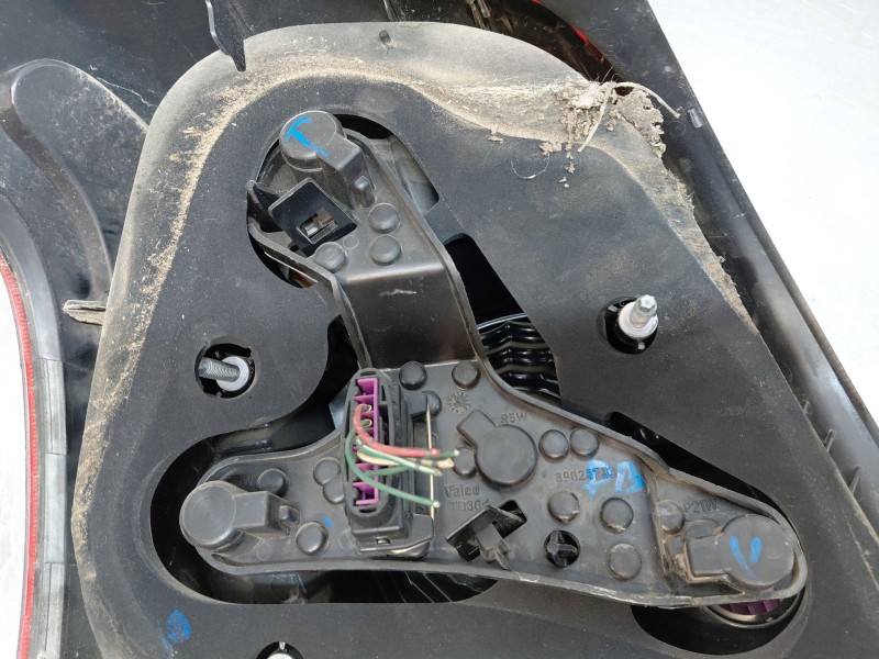 Recambio de piloto trasero derecho para toyota avensis (_t25_) 2.0 d-4d (cdt250_) referencia OEM IAM   