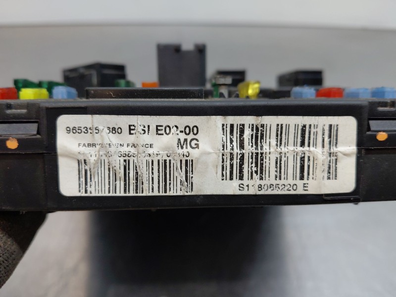 Recambio de caja reles / fusibles para citroën xsara picasso (n68) 2.0 hdi referencia OEM IAM   