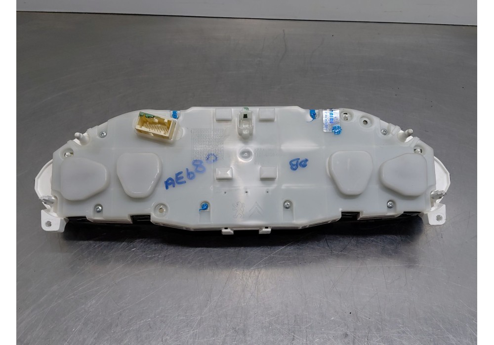 Recambio de cuadro instrumentos para peugeot 2008 i (cu_) 1.2 thp 110 / puretech 110 referencia OEM IAM   