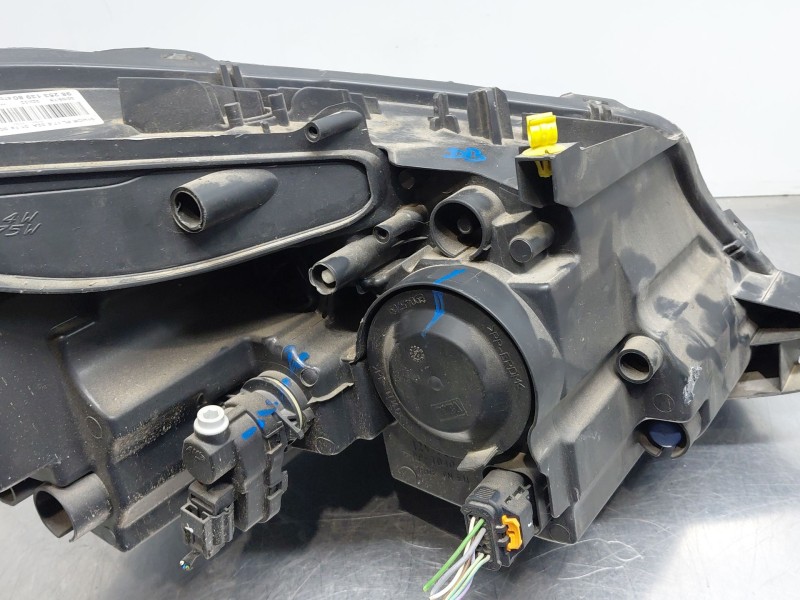 Recambio de faro izquierdo para peugeot 2008 i (cu_) 1.2 thp 110 / puretech 110 referencia OEM IAM   