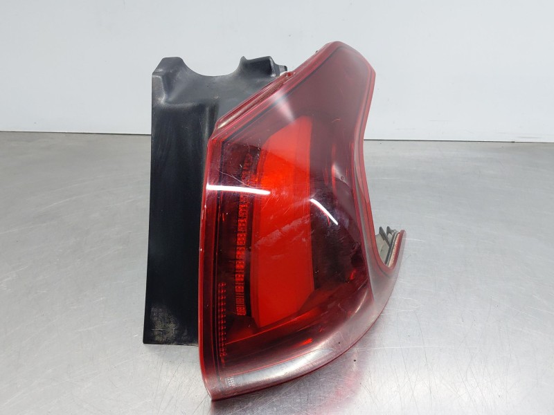 Recambio de piloto trasero derecho para peugeot 2008 i (cu_) 1.2 thp 110 / puretech 110 referencia OEM IAM   