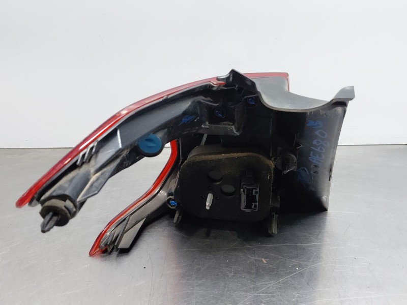 Recambio de piloto trasero derecho para peugeot 2008 i (cu_) 1.2 thp 110 / puretech 110 referencia OEM IAM   
