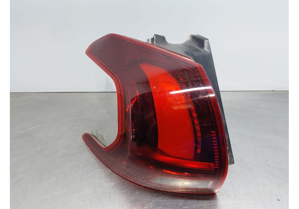 Recambio de piloto trasero izquierdo para peugeot 2008 i (cu_) 1.2 thp 110 / puretech 110 referencia OEM IAM   