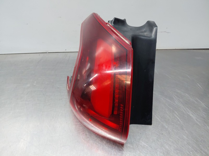 Recambio de piloto trasero izquierdo para peugeot 2008 i (cu_) 1.2 thp 110 / puretech 110 referencia OEM IAM   