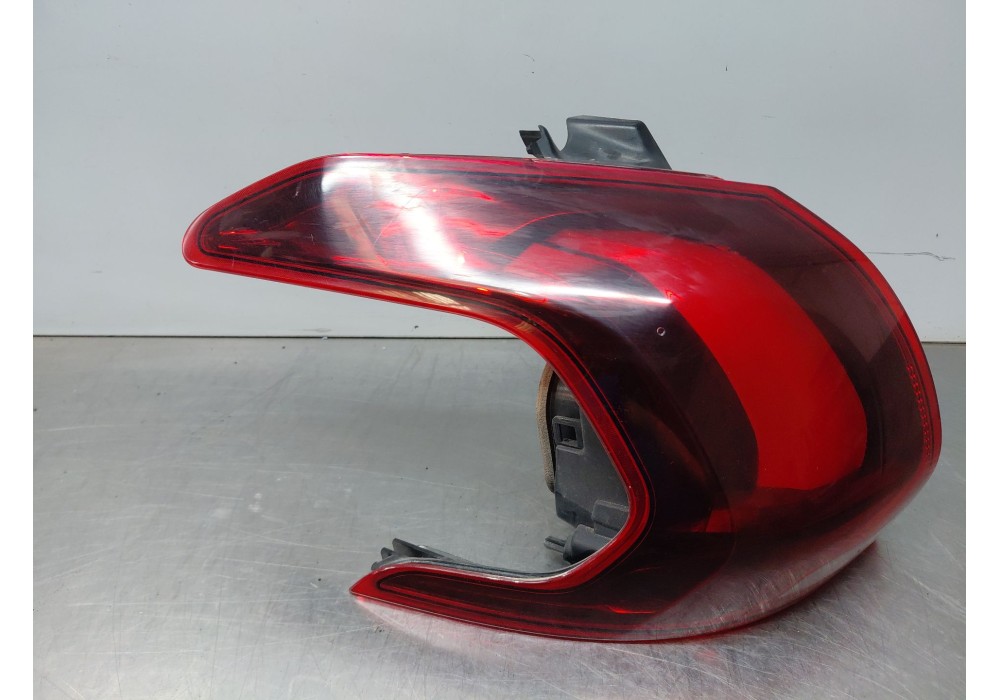 Recambio de piloto trasero izquierdo para peugeot 2008 i (cu_) 1.2 thp 110 / puretech 110 referencia OEM IAM   