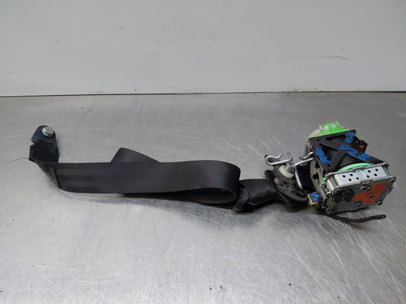 Recambio de cinturon seguridad delantero derecho para citroën c4 ii (nc_) 1.6 hdi 90 referencia OEM IAM   