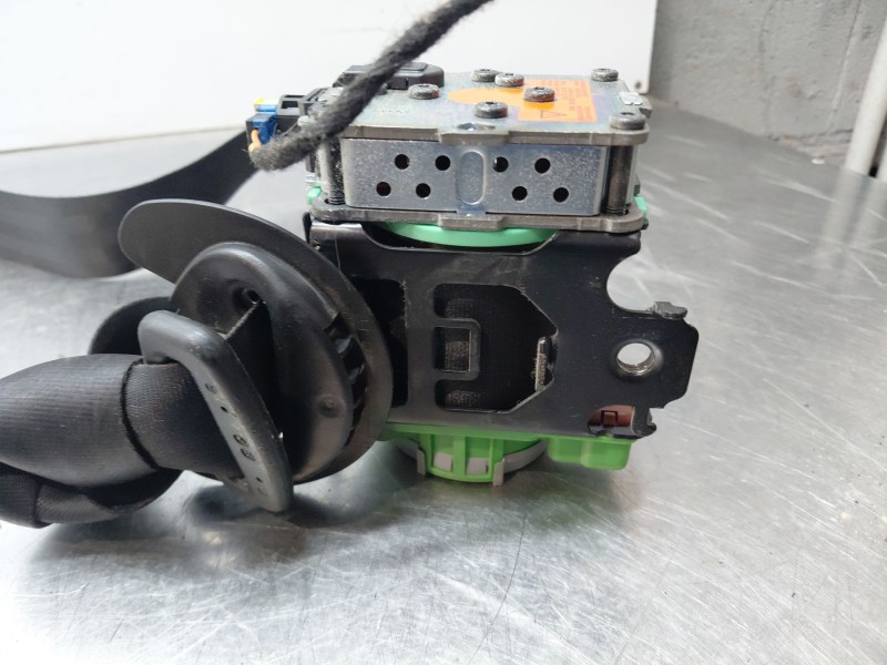 Recambio de cinturon seguridad delantero derecho para citroën c4 ii (nc_) 1.6 hdi 90 referencia OEM IAM   