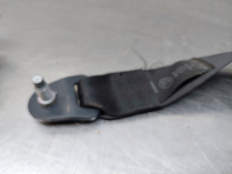 Recambio de cinturon seguridad delantero derecho para citroën c4 ii (nc_) 1.6 hdi 90 referencia OEM IAM   