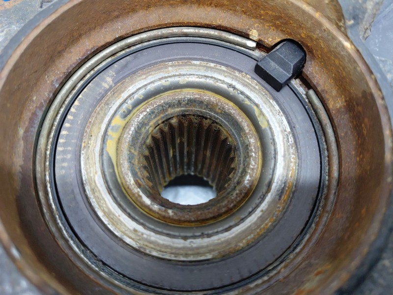 Recambio de mangueta delantera derecha para kia stonic (ybcuv) drive referencia OEM IAM   