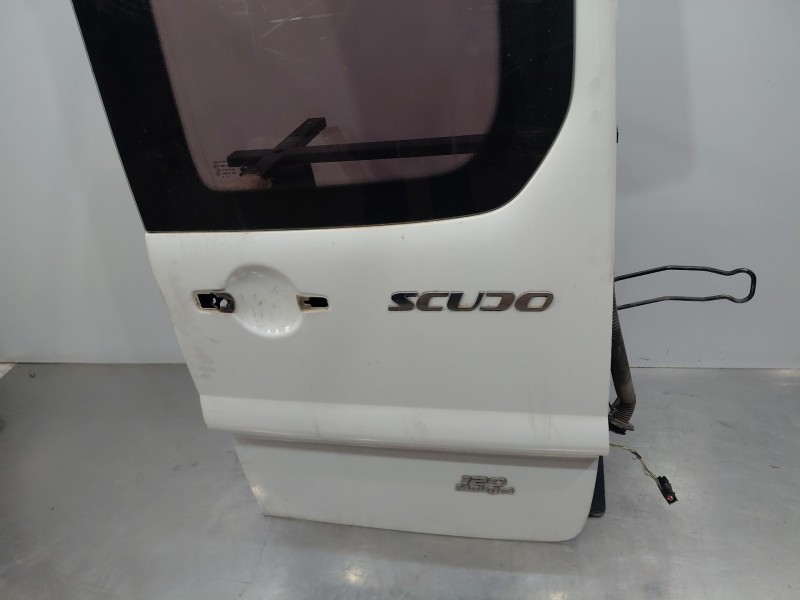 Recambio de puerta trasera derecha para fiat scudo autobús (270_, 272_) 2.0 d multijet referencia OEM IAM   