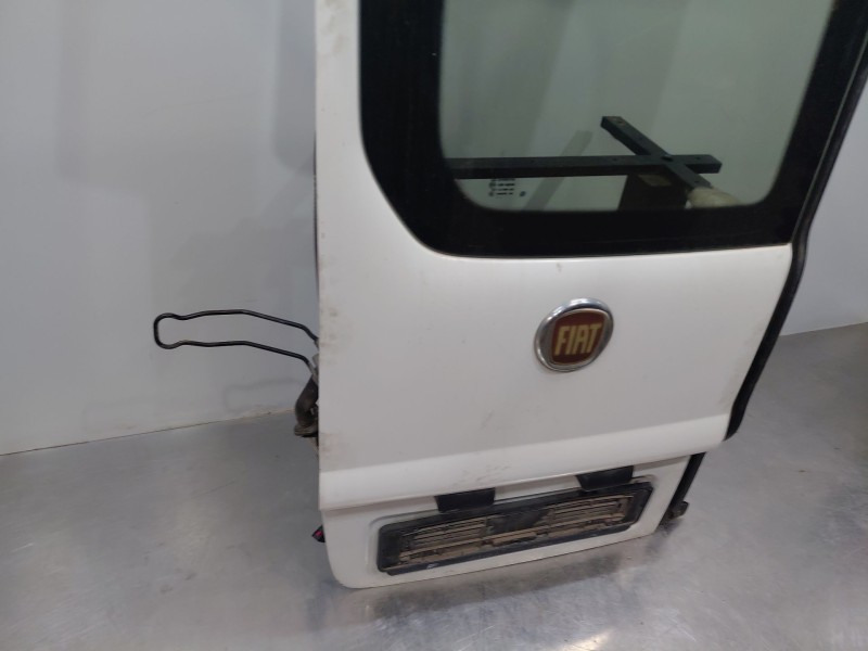 Recambio de puerta trasera izquierda para fiat scudo autobús (270_, 272_) 2.0 d multijet referencia OEM IAM   