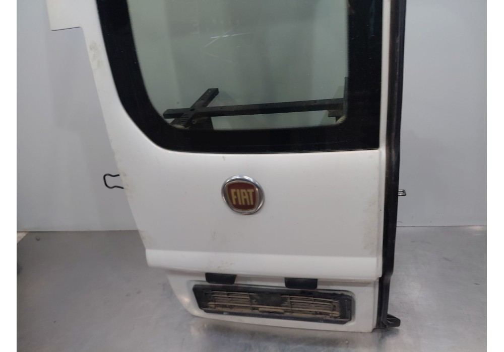 Recambio de puerta trasera izquierda para fiat scudo autobús (270_, 272_) 2.0 d multijet referencia OEM IAM   