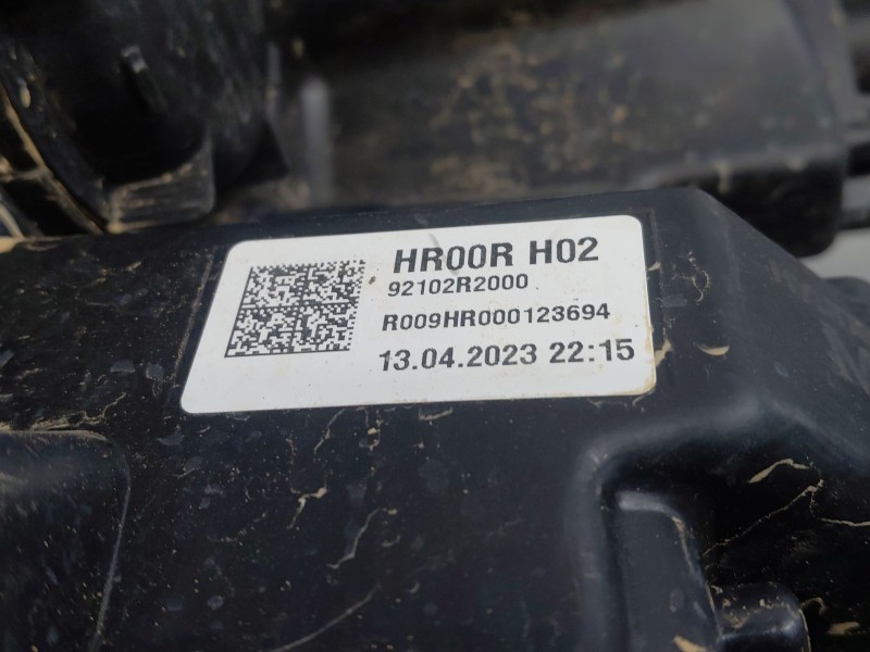 Recambio de faro derecho para kia sportage concept referencia OEM IAM 92102R2000  