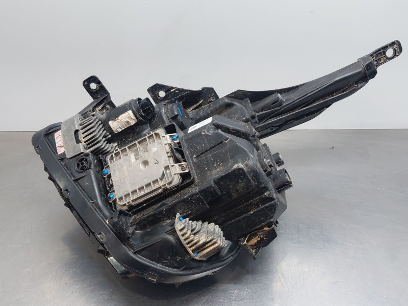 Recambio de faro derecho para kia sportage concept referencia OEM IAM 92102R2000  