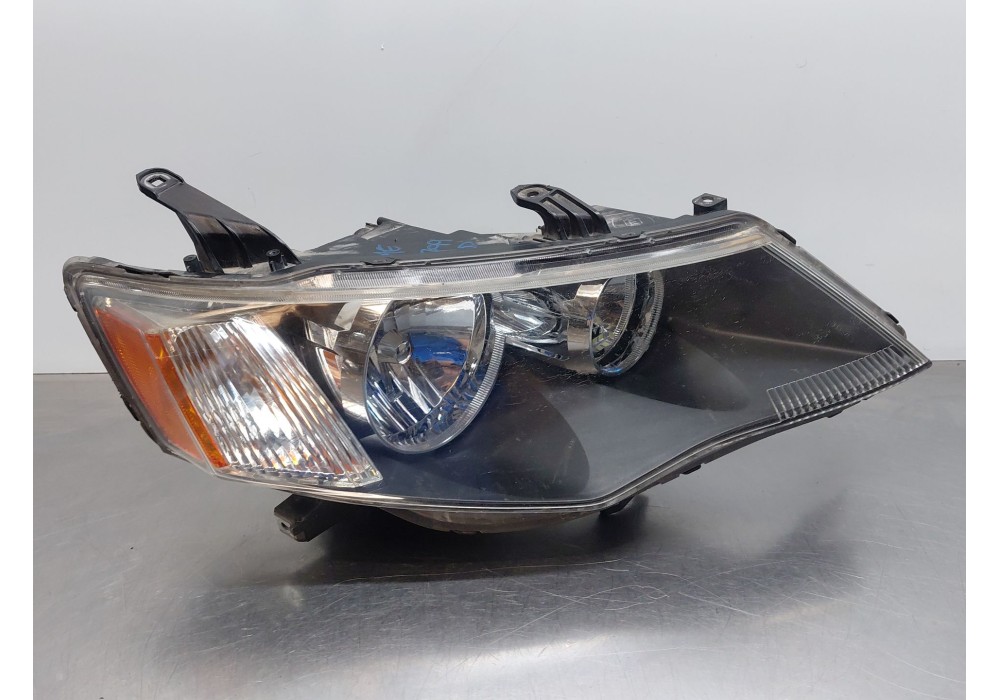 Recambio de faro derecho para mitsubishi outlander ii (cw_w) 2.0 di-d (cw8w) referencia OEM IAM 8301A160  