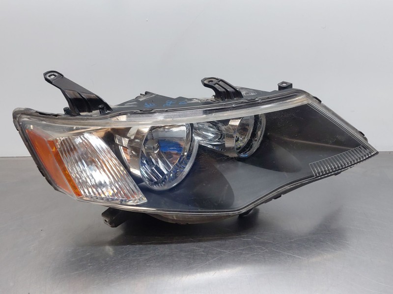 Recambio de faro derecho para mitsubishi outlander ii (cw_w) 2.0 di-d (cw8w) referencia OEM IAM 8301A160  