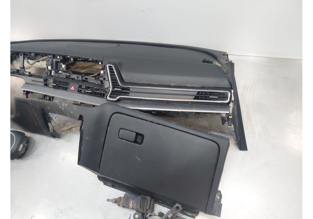 Recambio de kit airbag para kia sportage concept referencia OEM IAM 84710R2000WK  