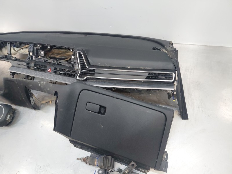Recambio de kit airbag para kia sportage concept referencia OEM IAM 84710R2000WK  