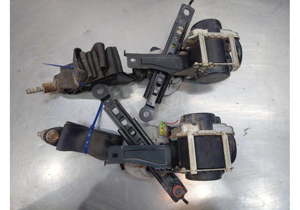 Recambio de kit airbag para kia sportage concept referencia OEM IAM 84710R2000WK  
