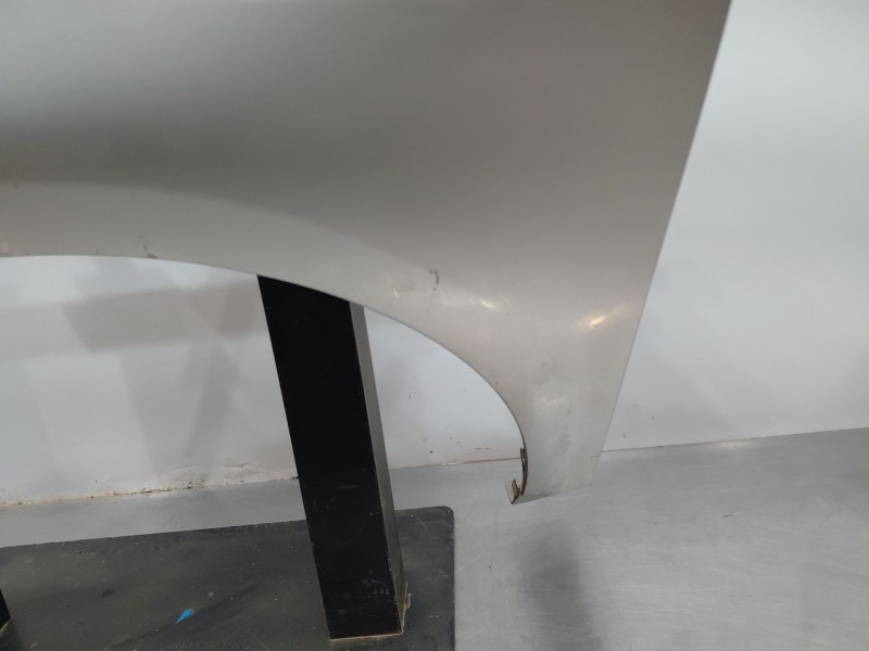 Recambio de aleta delantera izquierda para lexus ct (zwa10_) 200h (zwa10_) referencia OEM IAM   