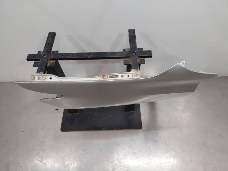 Recambio de aleta delantera izquierda para lexus ct (zwa10_) 200h (zwa10_) referencia OEM IAM   