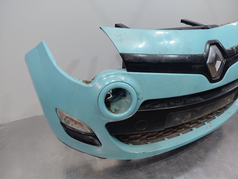 Recambio de paragolpes delantero para renault twingo emotion referencia OEM IAM 620228072R  