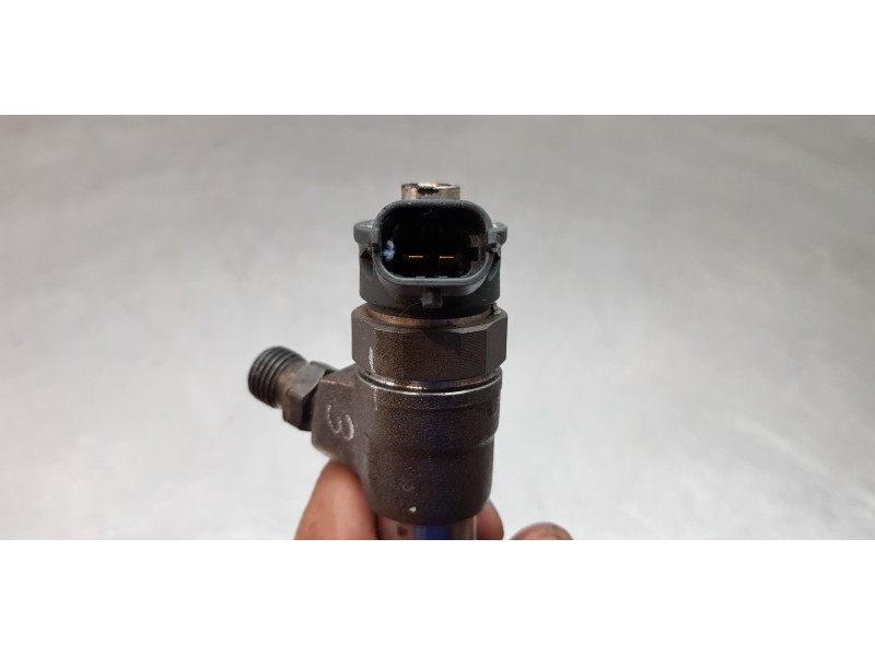 Recambio de inyector para dacia lodgy comfort referencia OEM IAM 8201636333 H8201636333 0445110800 Recambio de inyector para dacia lodgy comfort referencia OEM IAM 8201636333 H8201636333 0445110800