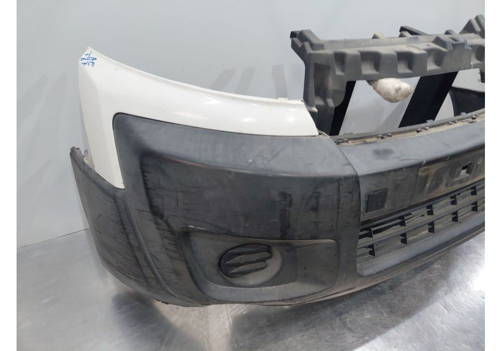 Recambio de paragolpes delantero para citroën jumpy ii caja/chasis 2.0 hdi 125 referencia OEM IAM 7401FQ  