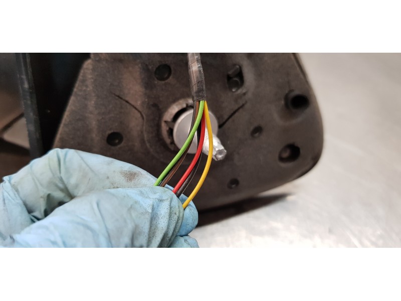 Recambio de retrovisor izquierdo para citroen c-elysée feel referencia OEM IAM 1609064880  