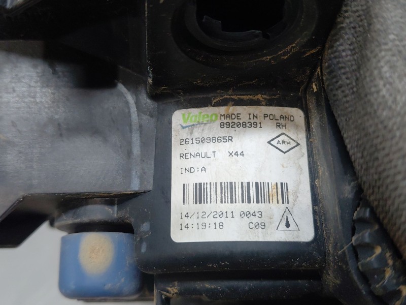 Recambio de faro antiniebla derecho para renault twingo emotion referencia OEM IAM 261509865R  