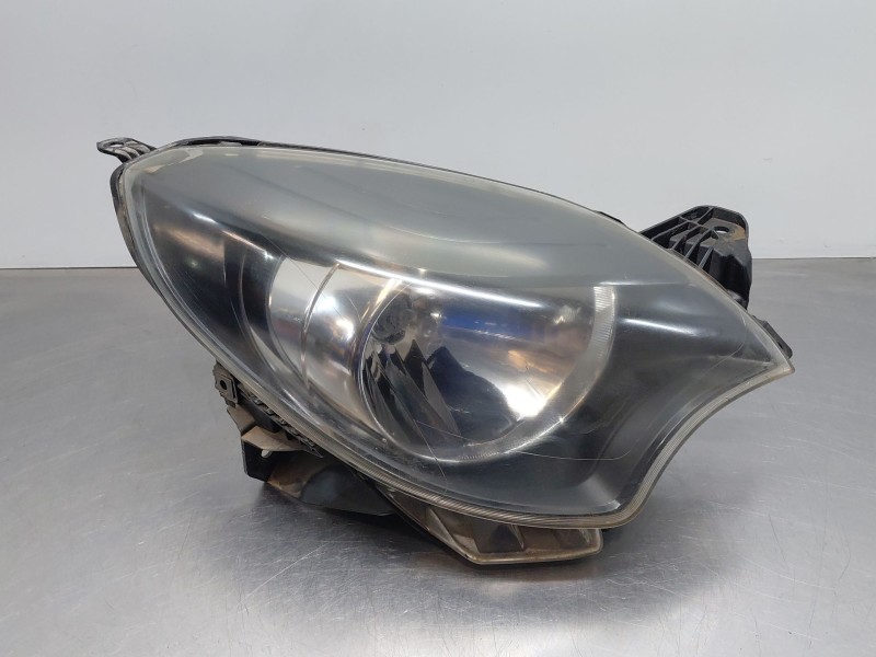 Recambio de faro derecho para renault twingo emotion referencia OEM IAM 260104611R  