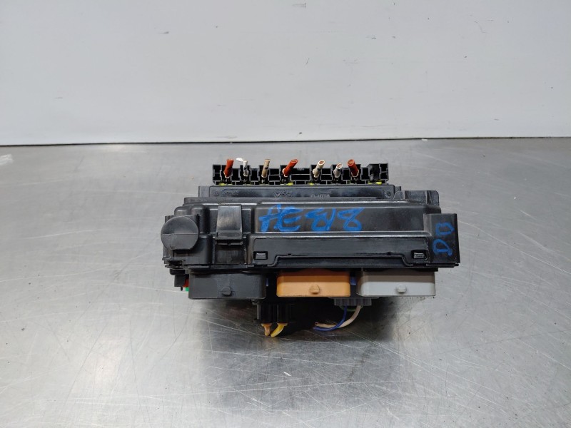 Recambio de caja reles / fusibles para citroën c3 picasso (sh_) 1.6 bluehdi 100 referencia OEM IAM 9667199680  