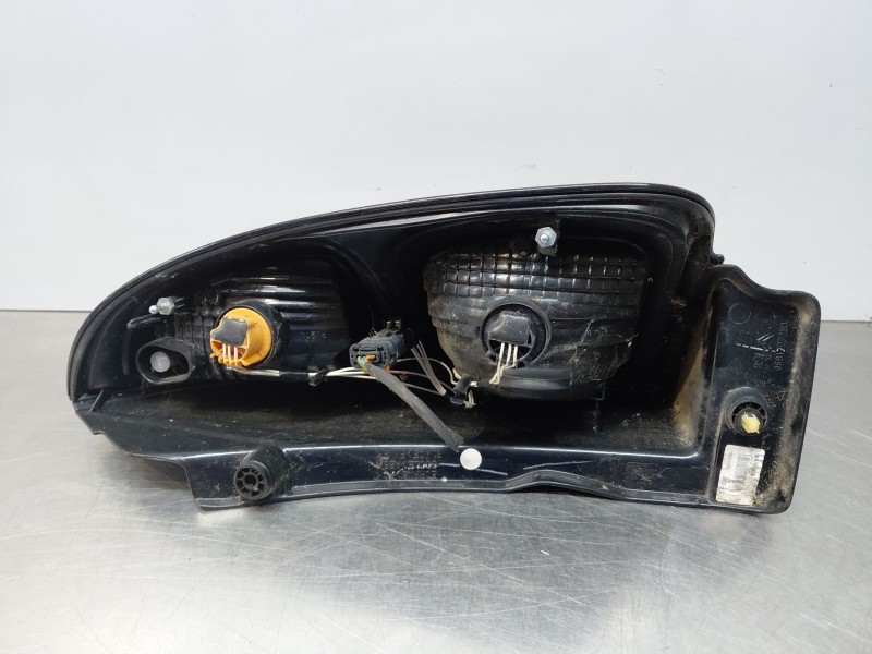 Recambio de piloto trasero izquierdo para citroën c3 picasso (sh_) 1.6 bluehdi 100 referencia OEM IAM 6350GL  