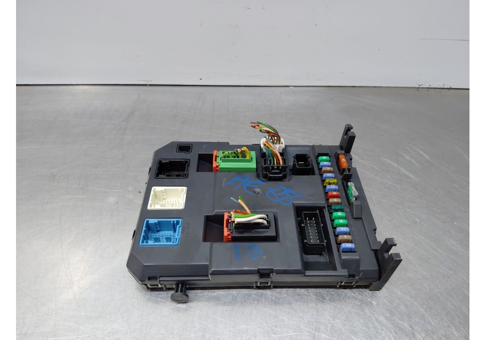 Recambio de caja reles / fusibles para citroën c3 picasso (sh_) 1.6 bluehdi 100 referencia OEM IAM 9666925080  