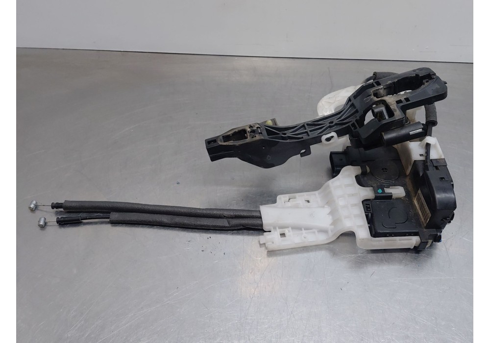 Recambio de cerradura puerta delantera izquierda para hyundai ix35 (lm, el, elh) 1.7 crdi referencia OEM IAM 813102Y000  