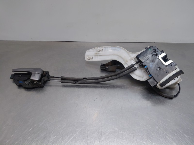 Recambio de cerradura puerta trasera izquierda para hyundai ix35 (lm, el, elh) 1.7 crdi referencia OEM IAM 814102Y010  