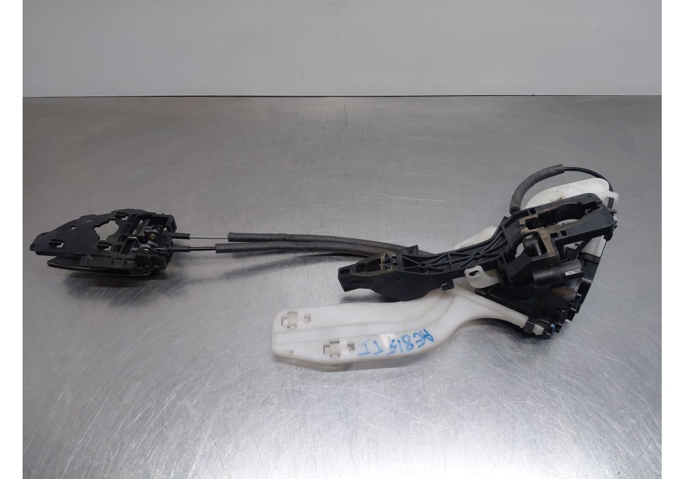Recambio de cerradura puerta trasera izquierda para hyundai ix35 (lm, el, elh) 1.7 crdi referencia OEM IAM 814102Y010  