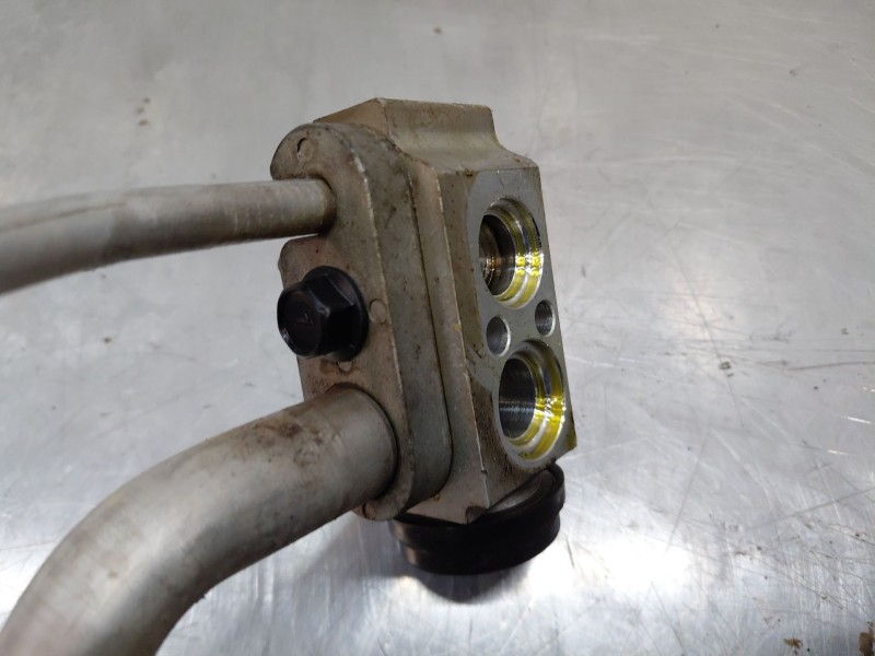 Recambio de tubos aire acondicionado para hyundai ix35 (lm, el, elh) 1.7 crdi referencia OEM IAM 977752Y250  