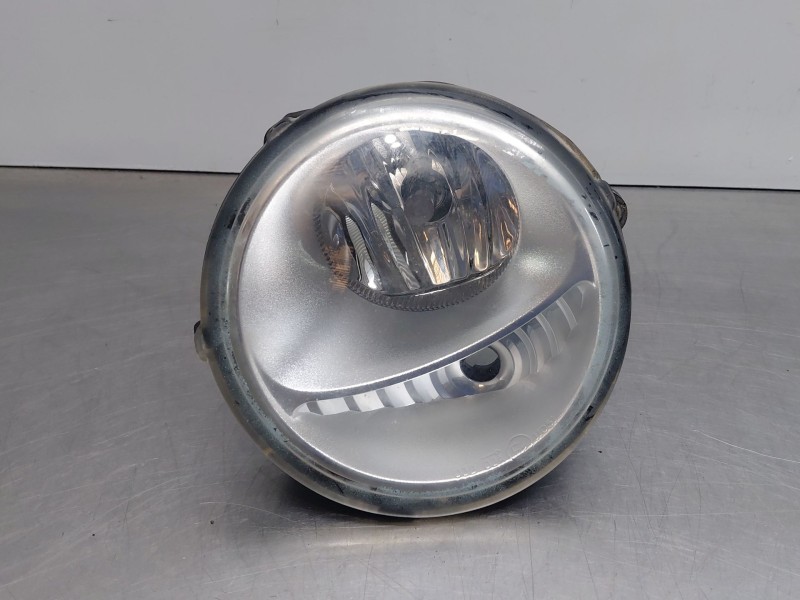 Recambio de faro antiniebla izquierdo para renault twingo emotion referencia OEM IAM 261558092R  