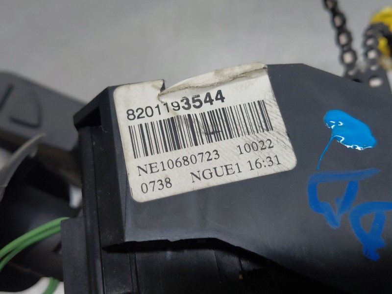 Recambio de mando multifuncion para renault twingo emotion referencia OEM IAM 7701063406 8201193544 