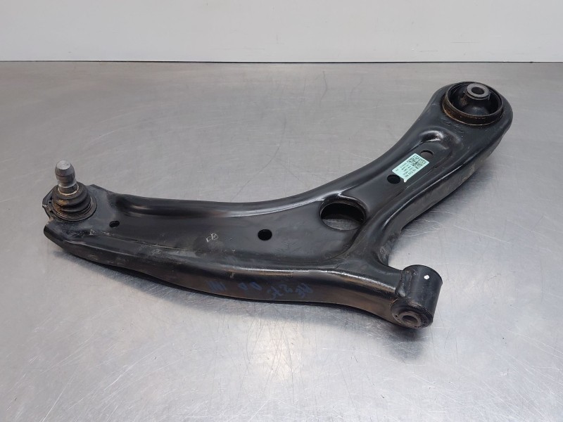 Recambio de brazo suspension inferior delantero derecho para kia stonic (ybcuv) drive referencia OEM IAM 54501H8500  